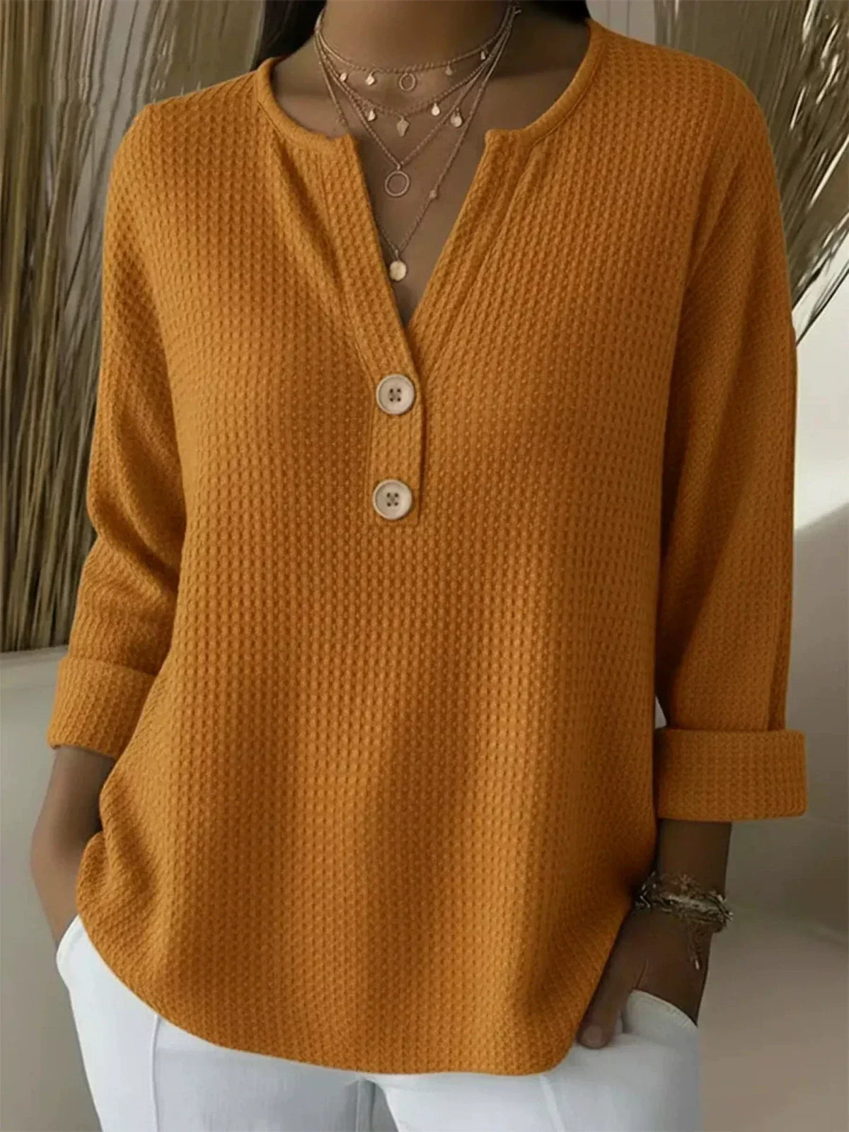 Camisa Henley Gofrada con Botones
