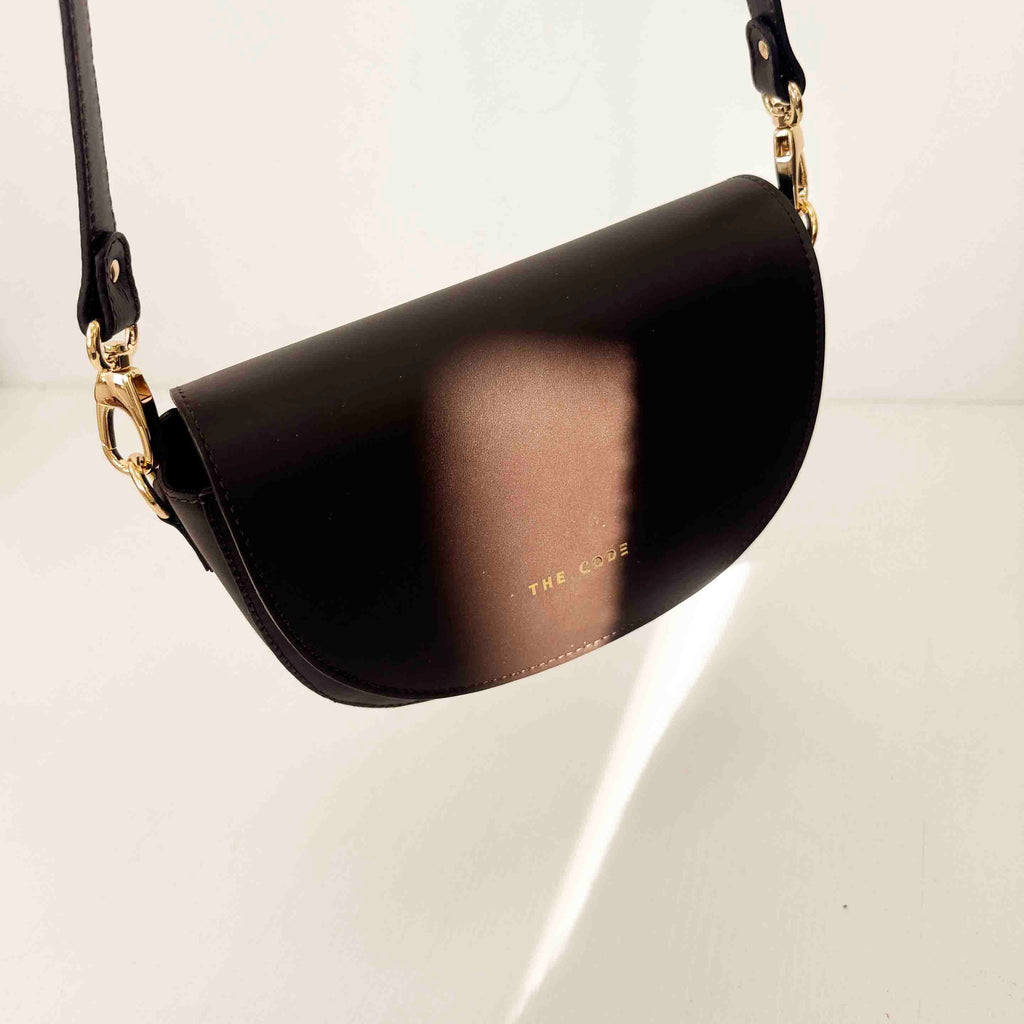 Bandolera marrón testa