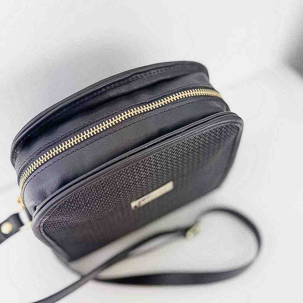 Bandolera Casandra rafia y piel negro