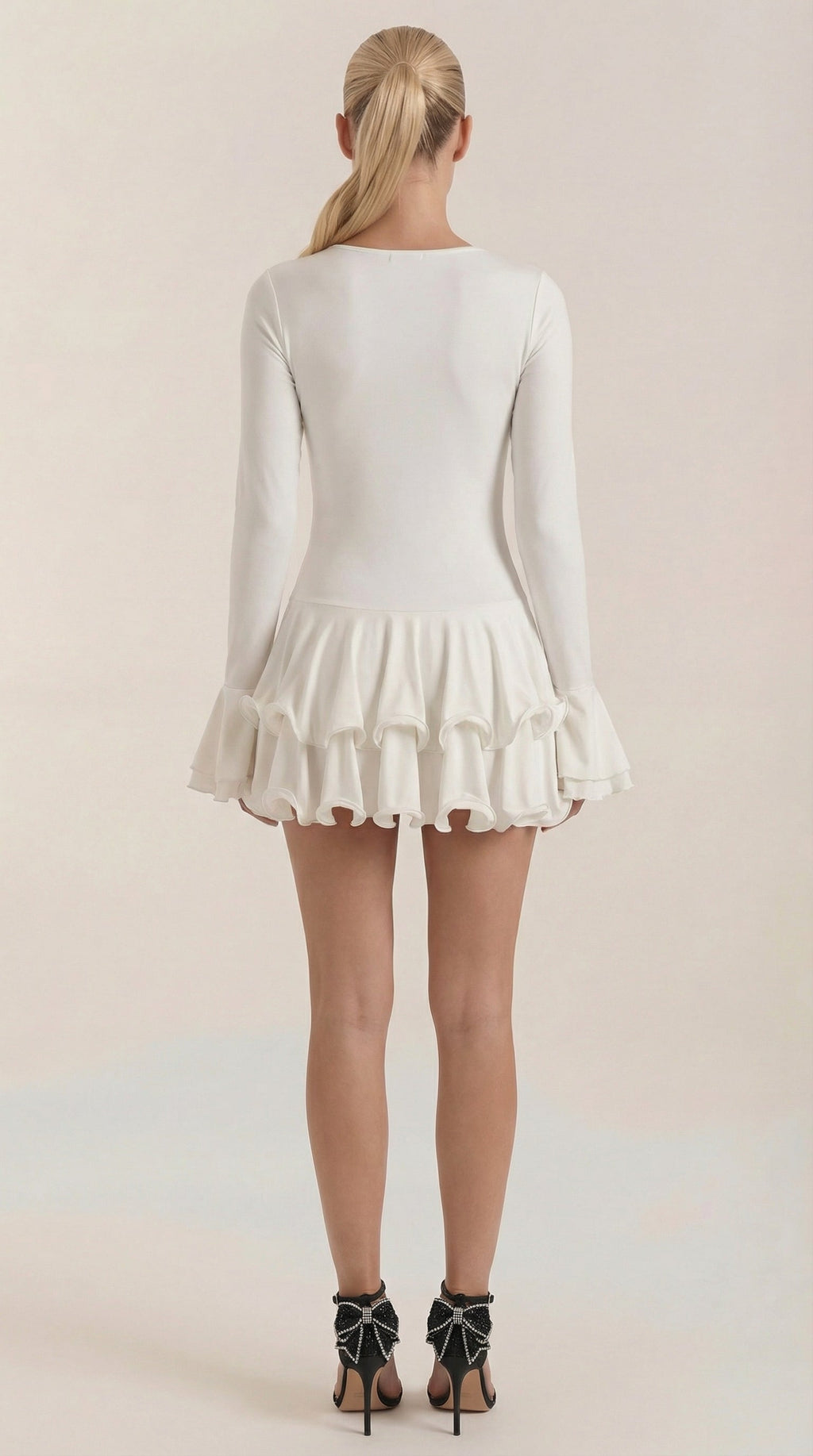 Vestido Corto Estelle con Volantes