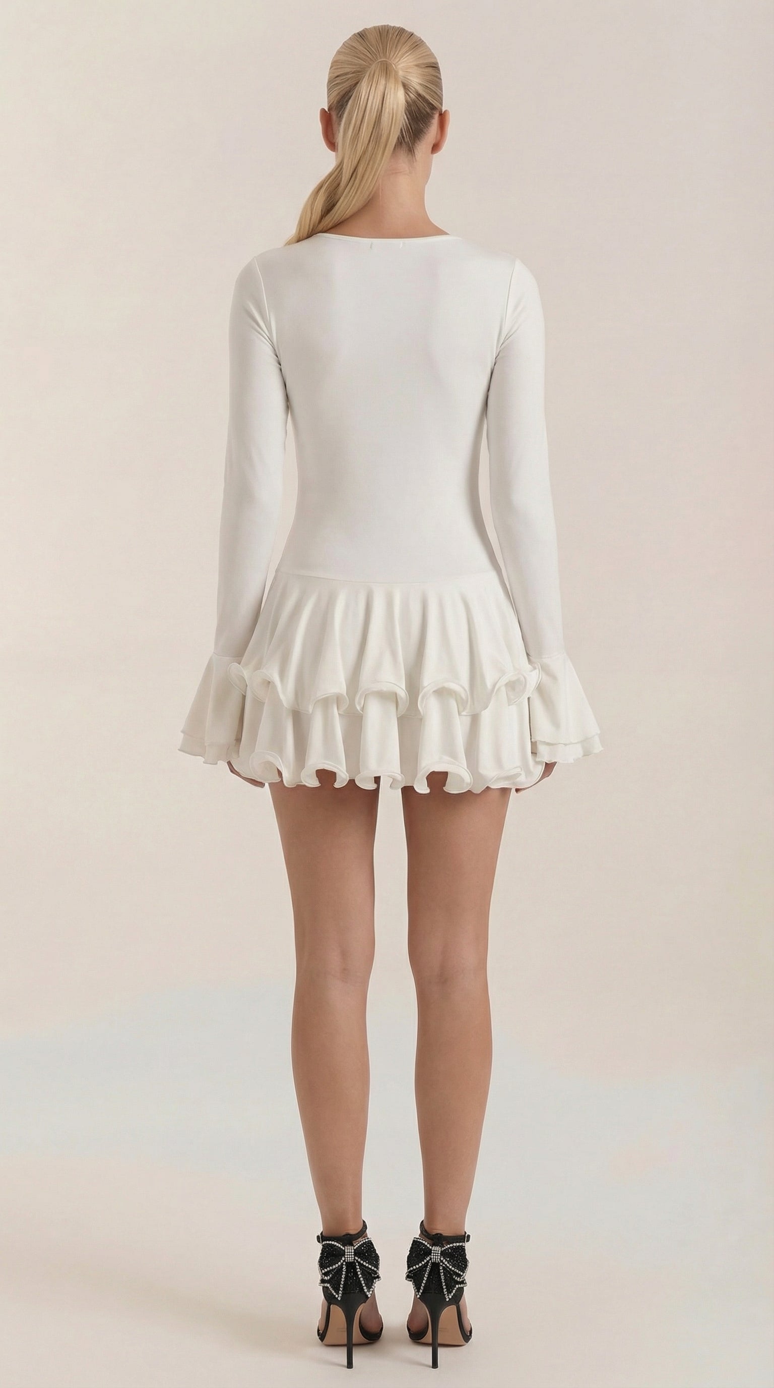 Vestido Corto Estelle con Volantes
