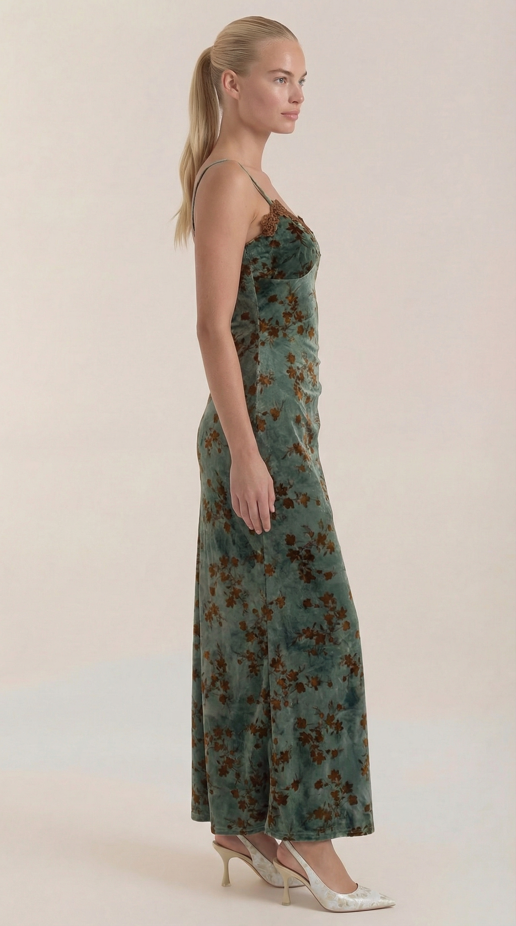 Vestido Midi Jeannette con Detalles de Encaje