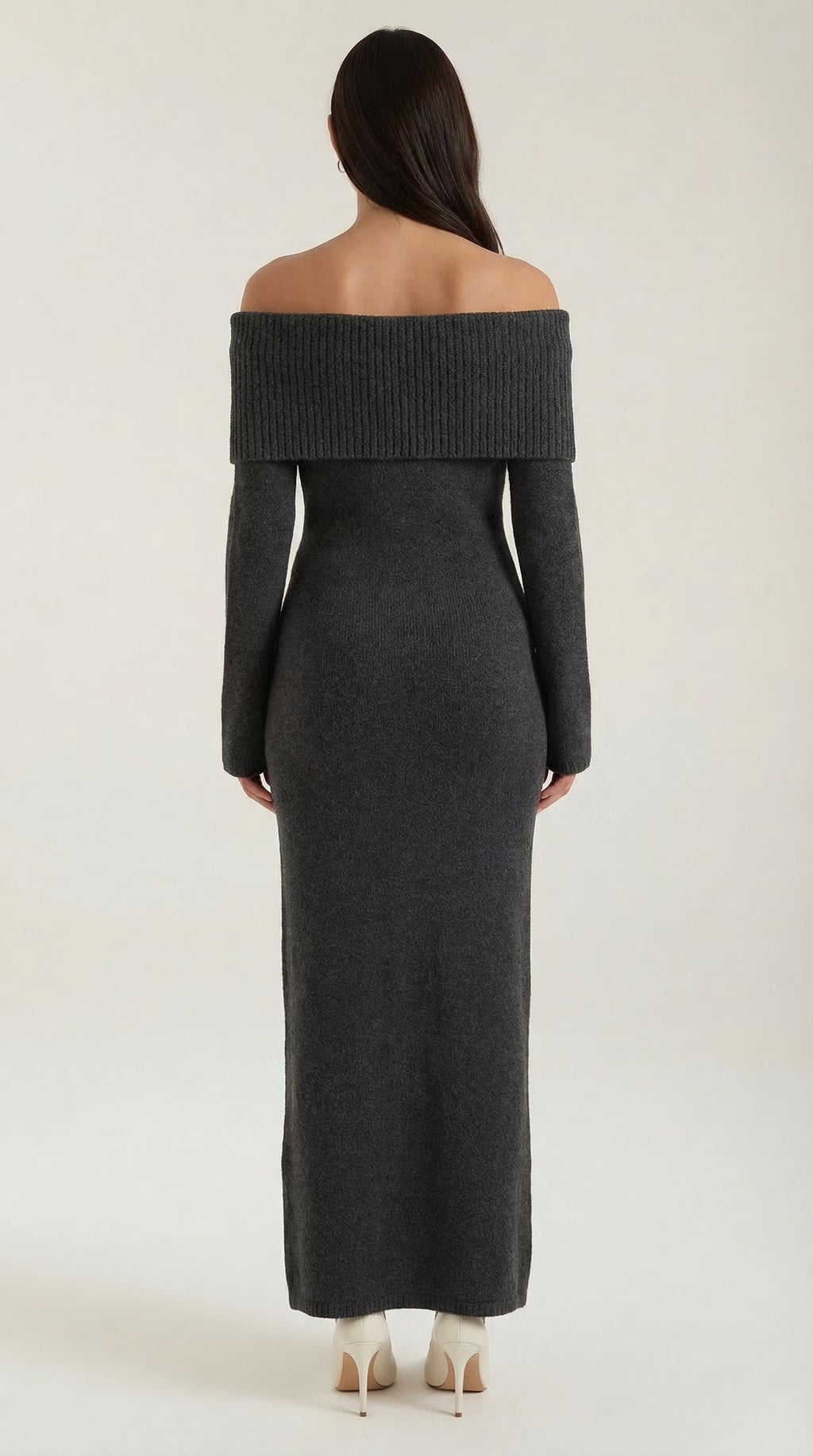 Vestido largo ajustado con hombros descubiertos de Quinlan