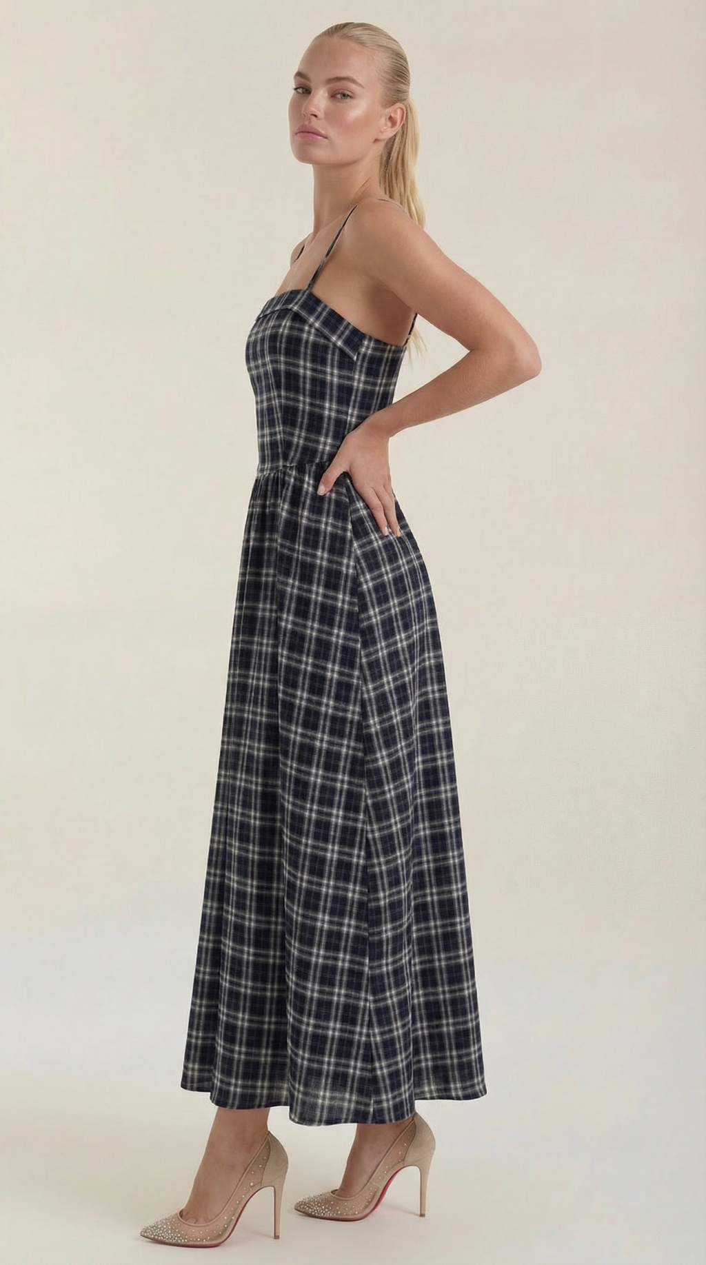 Vestido Midi de Verano a Cuadros con Escote Redondo