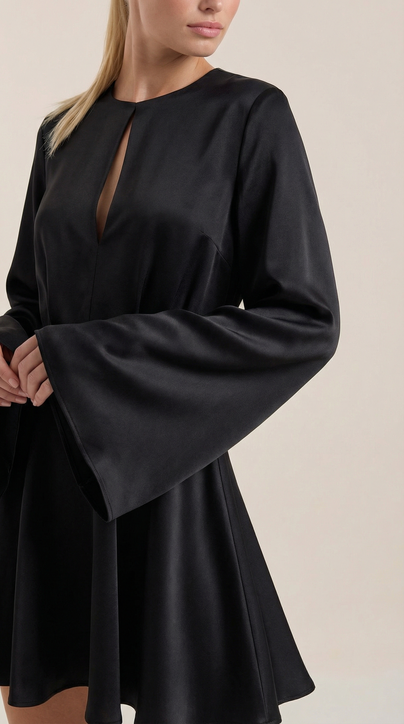 Vestido Corto Fluyente Serena