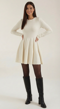 Tiffany Mini Dress con Mangas Largas y Pliegues