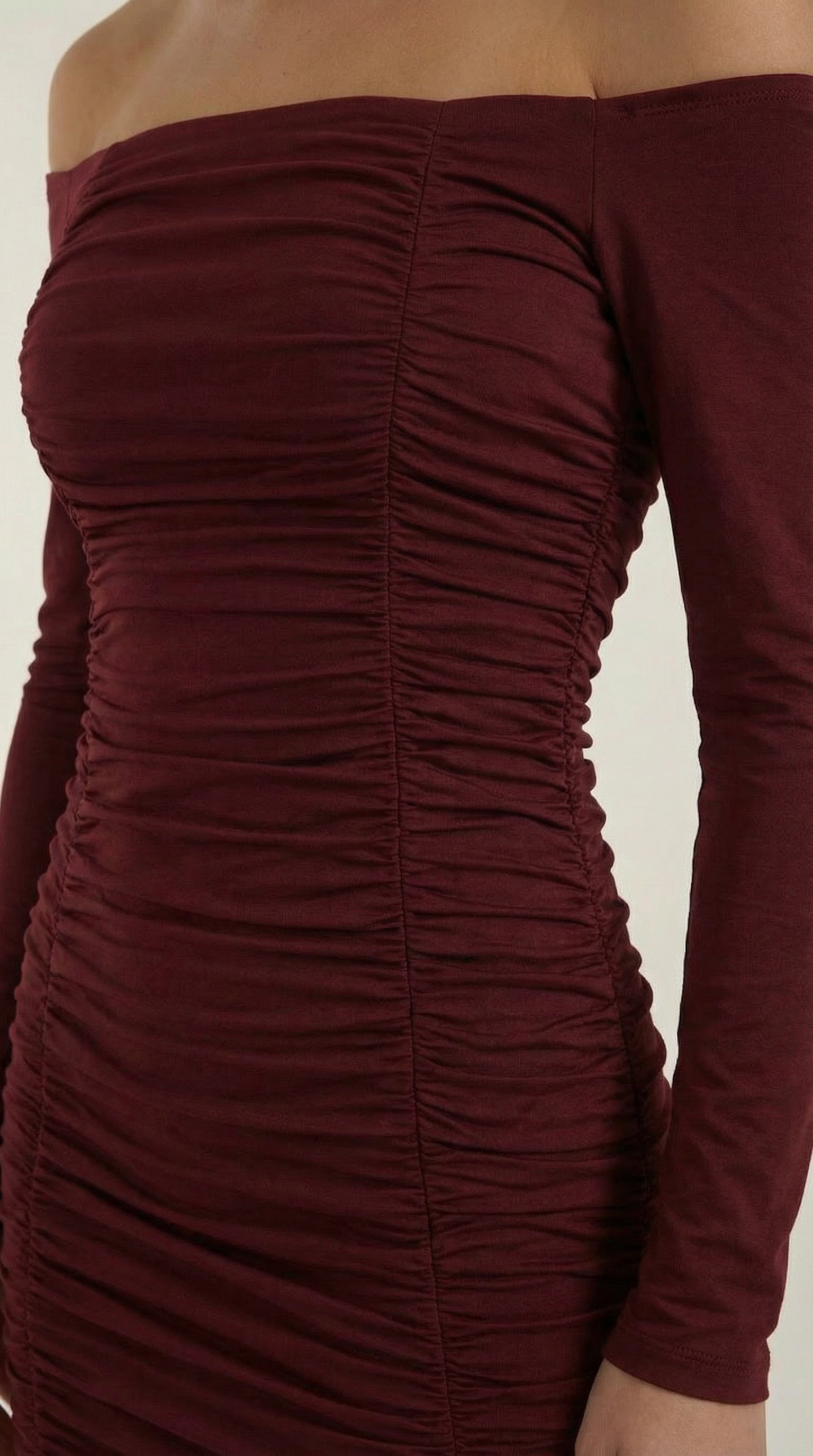 Yvette Vestido Corto Ajustado