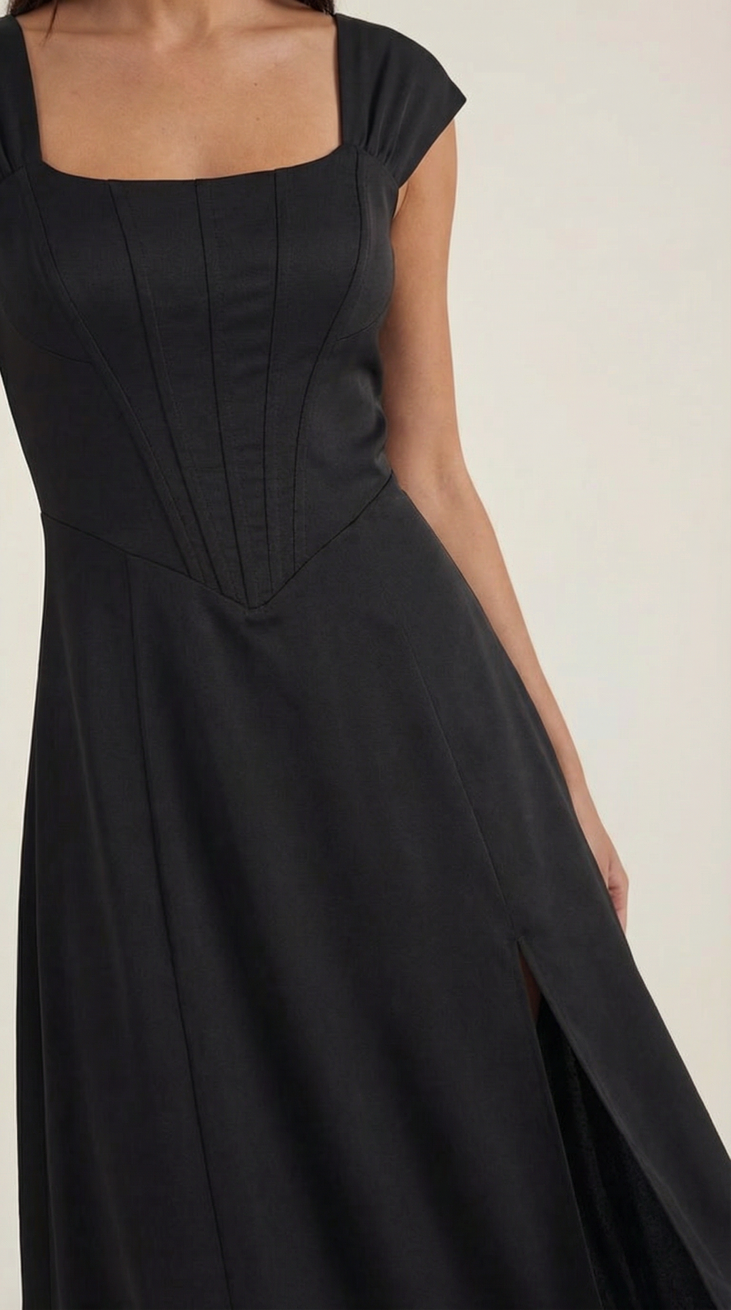 Dahlia Verano Midi Dress
