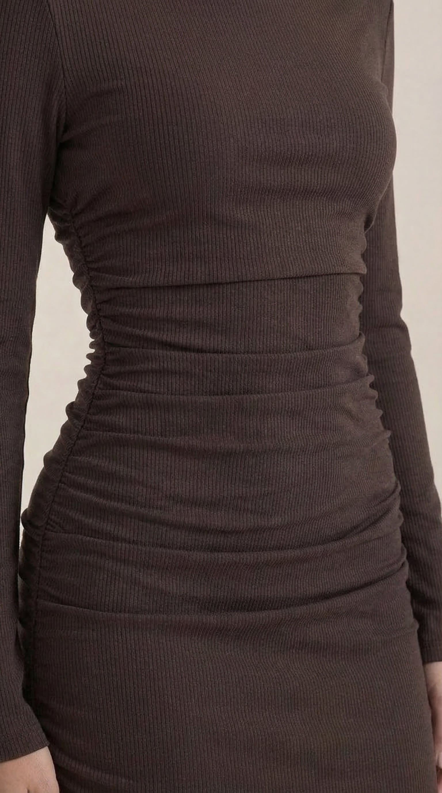 Vestido Mini Acampanado Sin Mangas de Elle