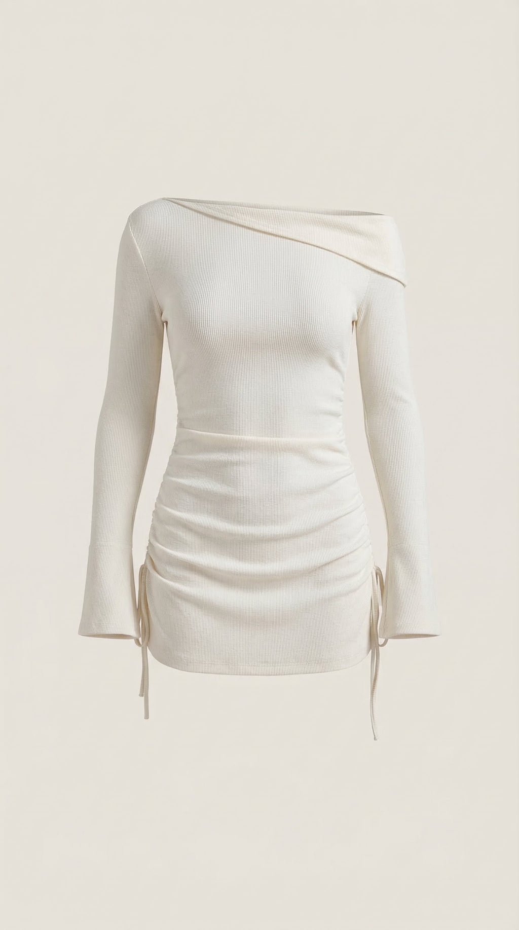 Vestido Mini Acampanado Sin Mangas de Elle