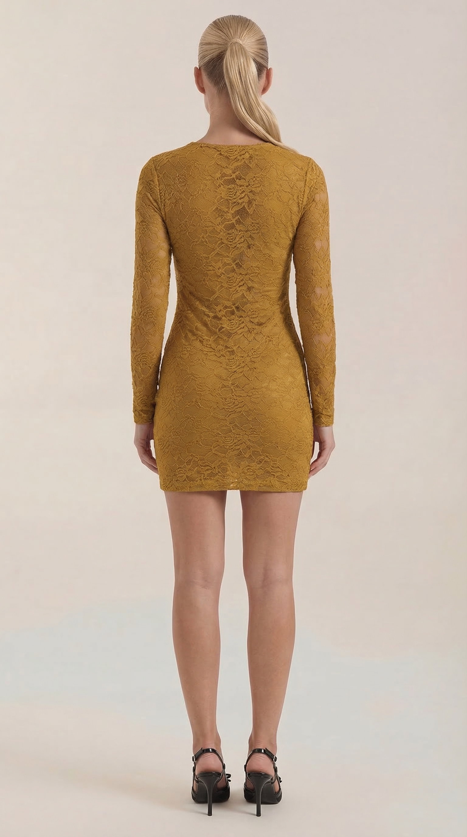 Vestido Corto Bodycon de Encaje Sadie